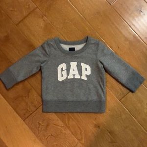 NWT baby gap signature sweatshirt - 12-18m
